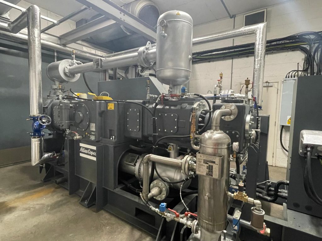 PET Bottle Blowing Compressor And Chiller Installation